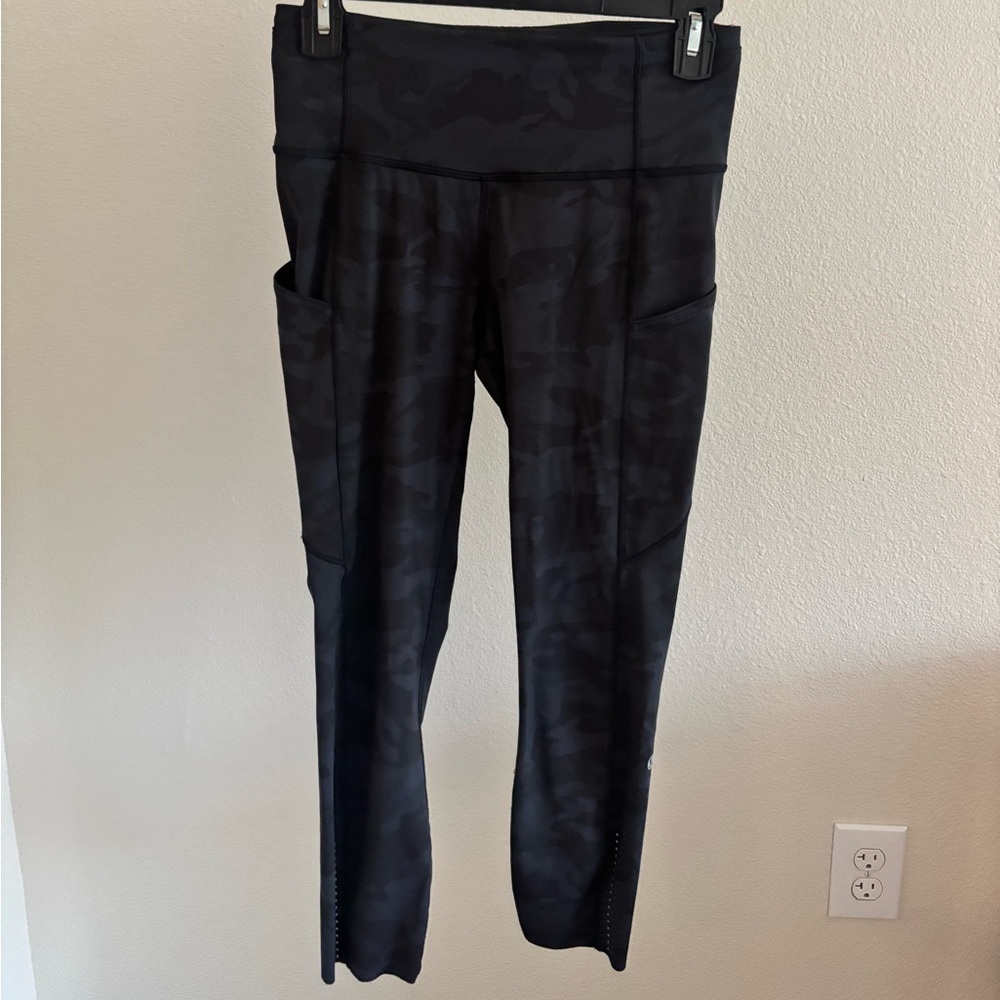 Lululemon Athletica Black Camouflage Leggings